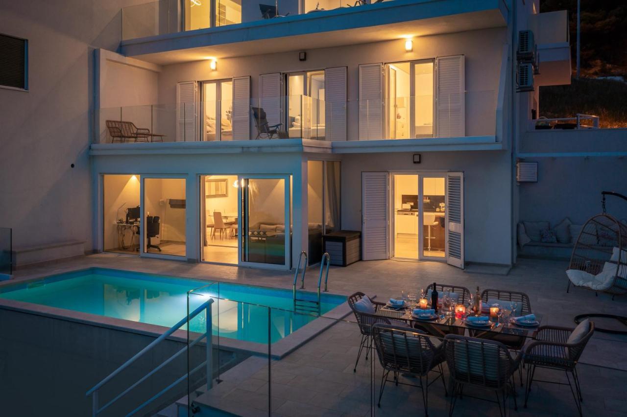 Beachfront Holiday Home - Private Heated Pool Mimice Exterior foto